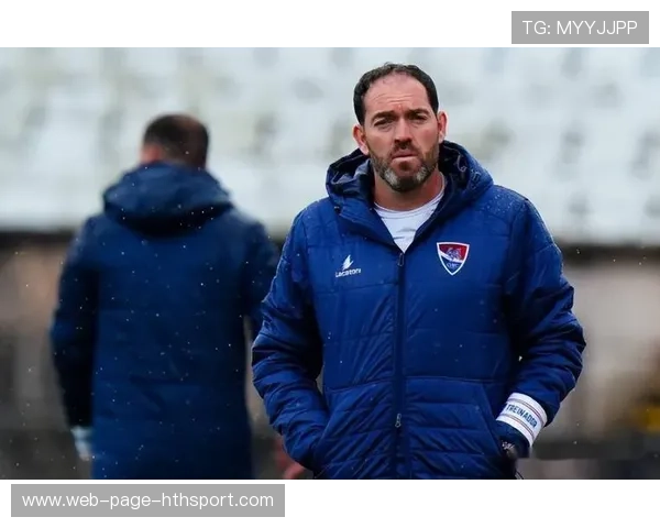 教练爆冷:帽子戏法一战成名,搅动转会市场 教练爆冷:帽子戏法一战成名,搅动转会市场