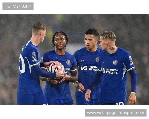 切尔西反压迫执行到位，科尔威尔前插形成额外威胁